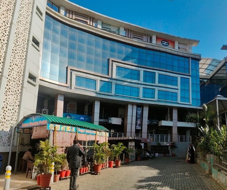 Dehradun is the Perfect City for Office Spaces
